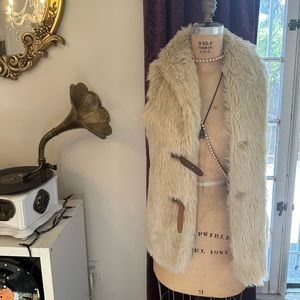 Vintage faux fur vest